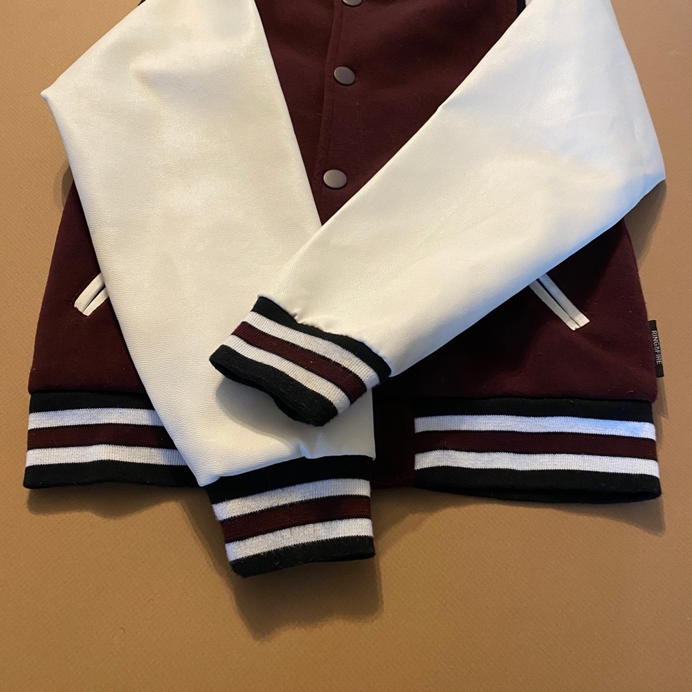 Jacket - Picture 4 of 7